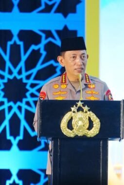 Kapolri Tekankan Sinergisitas TNI-Polri dan Elemen Bangsa Kunci Utama Jaga NKRI